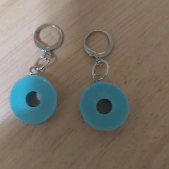 Donut Earrings  - Picture 11 of 12